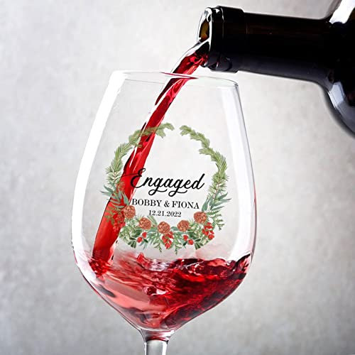 Rimego Copas de vino con tallo personalizadas, nuestras primeras copas de vino tinto Ornamen comprometidas con Navidad, juego de 2 copas de vino tinto o blanco para fiestas, citas, noches, copas