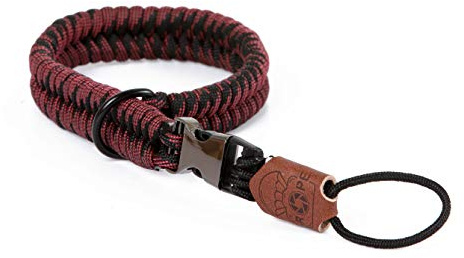 C-Rope Kamera Handschlaufe The Claw aus handgeflochtenem Paracord. Kameragurt mit Schnellverschluss-System (Red Dots)