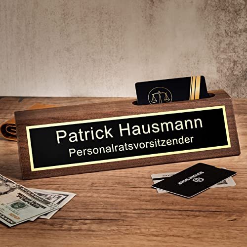 Personalisiertes Namensschild aus Holz mit Visitenkartenhalter, Schreibtischdekoration, Geschenke für Chef, Lehrer, Ehemann.