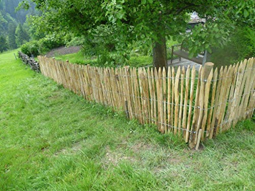 Gartenwelt Riegelsberger Premium Staketenzaun aus Kastanie Komplettset Kastanienzaun Rollzaun Lattenzaun Lattenabstand 4-6 cm Zaunlänge 10 m Höhe 80 cm inkl. Pfosten und Krampen