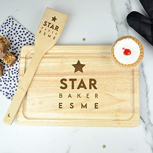 eBuyGB Personalised Baking Set, Wooden Serving Board, Bamboo Spatula, Star Baker Cake Stand, Rectangle Chopping/Cutting Board, Fun Baking Gift, Cooking, Kitchen Gifts for Her, Women