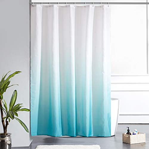 Furlinic Duschvorhang Weiß nach Aquamarine Textil Stoff 150x180 Wasserdicht | für Badewanne Antischimmel Und Waschbar Mit Gewicht Unten Meer Badvorhang mit 10 Duschvorhangringen.