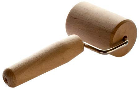 LARES Nudelrolle/Teigrolle/Backblechrolle - aus massivem Buchenholz - zyllindrisch geformt - ca. 7cm Länge - Made in Germany