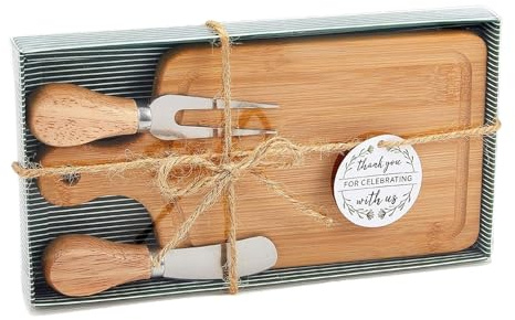 Niesel Ensemble de planches à fromage | Plateau de charcuterie – Planche à découper carrée en bois avec couverts et étiquette de remerciement – Pour cuisine, appartement, pendaison de crémaillère