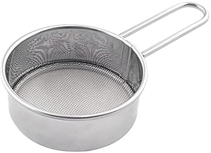 Tamis à farine à main en maille fine facile à utiliser et passoire à huile en maille fine