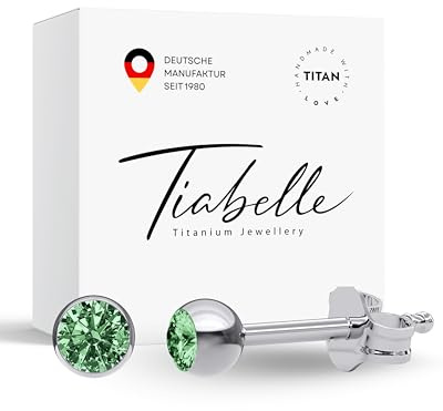 TIABELLE – Ohrstecker KIRA aus Titan mit funkelnden Swarovski® Zirconias – Ohrringe für Damen – allergenfrei & hautverträglich – Handmade in Germany