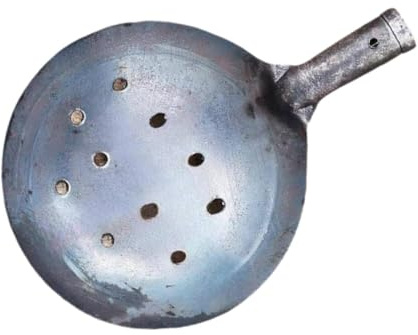WUUISDNX Pala de Metal para tamizar Lodo, Cuchara de Hierro para alcantarillado, Herramienta fácil Limpiar, para Drenaje alcantarillado y Mantenimiento Patios, Cuchara, 20cm con Agujero