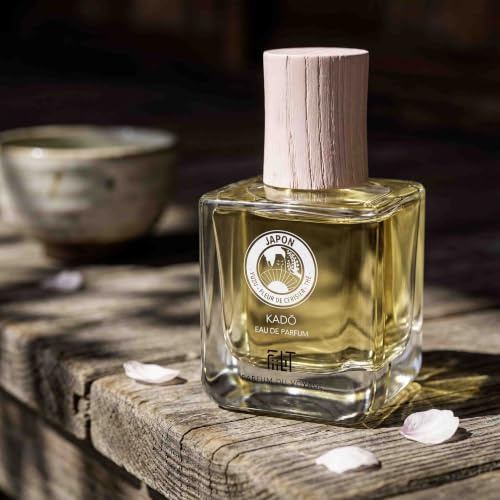 Eau de Parfum Naturelle KADO JAPON - FiiLiT Parfum du Voyage - Mixte - Spray Rechargeable - Floral (50ml)