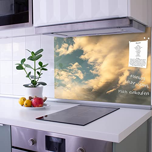 banjado Küchenrückwand Glas ohne Bohren 120x80cm – Glasrückwand Küche mit Motiv Wolken 6 / Spritzschutz Küchenrückwand Glas/selbstklebende Küchenrückwand Platte - magnetisch & beschreibbar