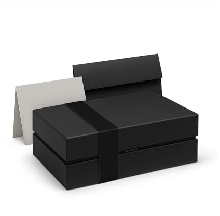 Geschenkbox schwarz klein mit Deckel | Geschenkverpackung für Weihnachten Geburtstag Hochzeit Konzertkarte Schmuck Gutschein | Geschenkkarton mit Kuvert Karte Seidenpapier und Satinband (Black)