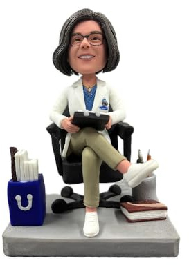 mydedor Custom Scientist Bobblehead - Figura de investigador personalizada de la foto, informe de lectura de estatua académica sentada, regalo único para académicos y entusiastas del laboratorio