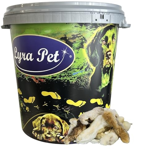 Lyra Pet® 5 kg Kaninchenpfoten mit Fell getrocknet in 30 L Tonne Kausnack | Naturbelassener Kauartikel mit Fell – Proteinreiches Leckerli – Fettarme & gut verträgliche Belohnung – Aus 100 % Kaninchen