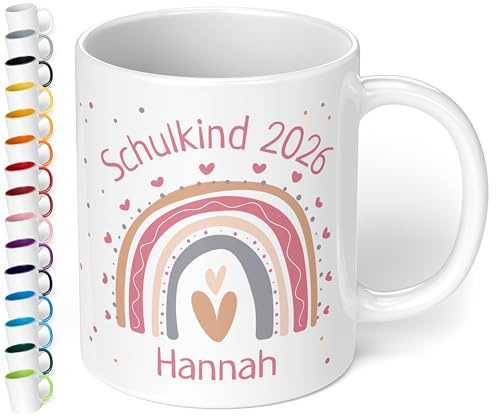 True Statements Keramik-Tasse personalisiert „Schulkind 2026“ - Geschenk zur Einschulung für Mädchen - Regenbogen Herzen - 330ml - Erstklässler Schüler 1. Klasse, Weiß