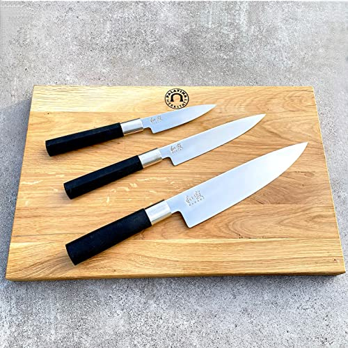 Ensemble de couteaux de chef ultra tranchants Kai Wasabi Black | Couteau de chef 20 cm | Couteau de bureau 10 cm | Couteau tout usage 15 cm | + grande planche en chêne massif, 40x25 cm
