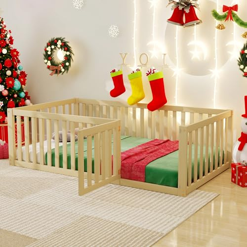Kinderbett 90x200 cm, Montessori Bodenbett mit Tür inkl. Rausfallschutz Zaun, Massivholz Gitterbett Montessori Bett Babybett Kinder Jugendbett Einzelbett für Jungen & Mädchen, Holzfarbe
