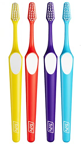 TePe Supreme – Set de 4 cepillos de dientes – Cepillo de dientes manual de textura extra suave – Kit de limpieza dental en colores variados