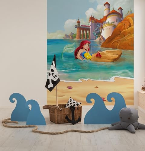 Komar Vlies Fototapete - Disney Ariel Daydream - Größe 200 x 250 cm - Kinderzimmer, Kindertapete, Tapete