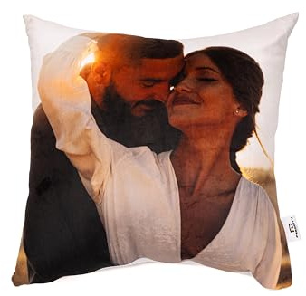 Ferocity Personalisiertes FOTOGESCHENK Plüsch Kissen mit eigenem Foto (45 x 45 cm) Flauschiges Foto-Kissen mit Deinem Foto & Text Bedrucken Zum Jahrestag, Geburtstag, Valentinstag (mit Füllung) [091]
