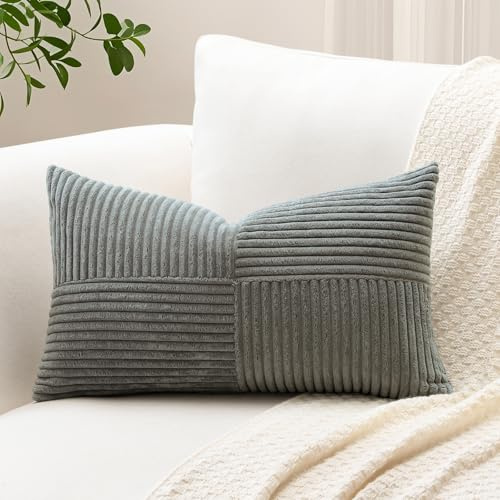 Sungeek Lot de 1 Housse de Coussin 30x50 cm en Velours Côtelé, Housse Coussins Patchwork à Rayures Croisées Doux Taies d'oreiller Décoratives pour Lit Canapé Chambre Salon, Gris Foncé