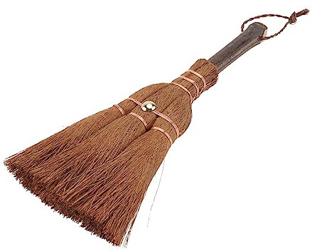Ipetboom Escoba De Palma Mini De Mano 9.4 Pulgadas Ligera con Cuerda Colgante Practica para Limpieza En Hogar Cocina Y Ceremonia De Té
