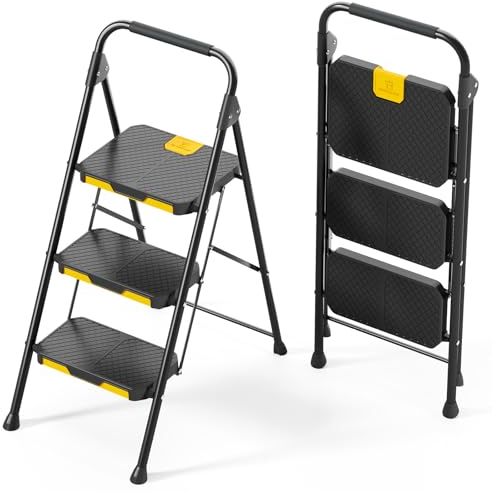 KINGRACK Scaletta 3 Gradini, Scala Pieghevole Domestica con Blocco di Sicurezza, Acciaio Portata 360kg con Ampio Pedale Antiscivolo, Corrimano Comoda, Cucina Casa Ufficio, Nero