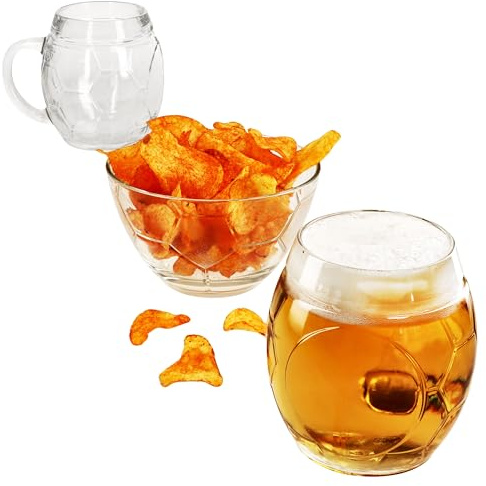MamboCat 3ltg Set Fußball Biergläser 0,5L geeicht & Schale I 2 Personen I stabile Bierkrüge mit Henkel & Schüssel I mit Fußball-Relief & Schild auf dem Glas