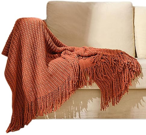 Zoomlie Strickdecke mit Fransen, Überwurfdecke, weich, bequem, leicht, für vier Jahreszeiten, für Bett, Couch, Sessel, Büro (Karamell, 130 x 220 cm)