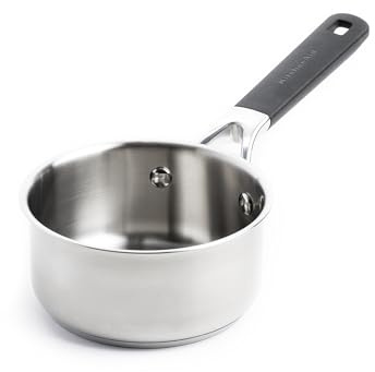 Kitchenaid Edelstahl-Kasserolle mit Deckel - Profi-Kochtopf mit 3-Schicht-Technologie - Induktion und alle Herdarten - Backofenfest, spülmaschinengeeignet - Stay-Cool-Griff für einfache Handhabung