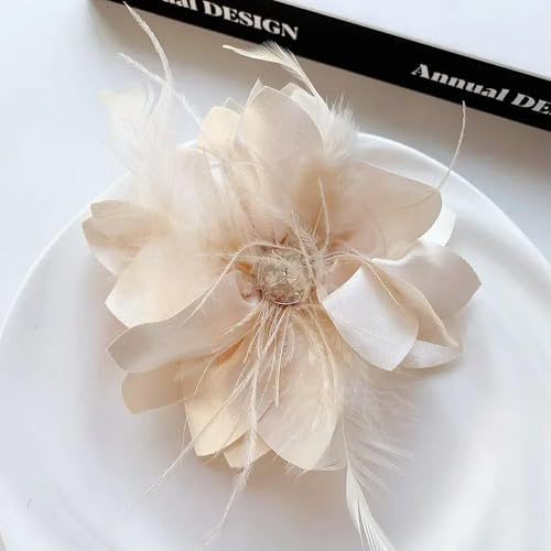 QIUMING Broches en Tissu Faites à la Main pour Femmes, élégantes, en Forme de Fleur, en Plumes et en Cristal, pour Corsage, Bijoux de fête de Mariage, Accessoires vestimentaires