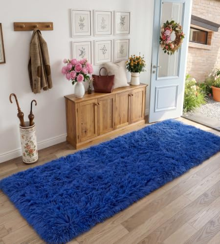 MARATIP Teppich Kinderzimmer Flur Königsblau 80x150 cmFlauschig Weich | Hochflor-Läufer, waschbar, rutschfest, flauschig. Perfekt für Diele, Eingang, Schlaf- und Kinderzimmer.
