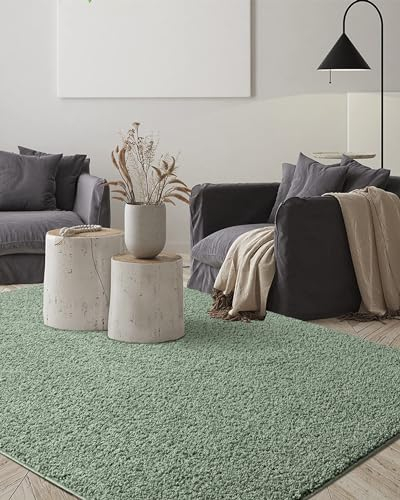 the carpet Foxy Shaggy Teppich - Hochflor Teppich Wohnzimmer & Schlafzimmer - Waschbar & rutschfest - Grün 50 x 100 cm