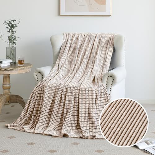 FY FIBER HOUSE Fleece Kuscheldecken mit Karos, extra weiche Flauschige Decken, leichte, gemütliche Mikrofaser Sofadecke/Wolldecke für Büro, Sessel und Camping, 130x150cm, Braun
