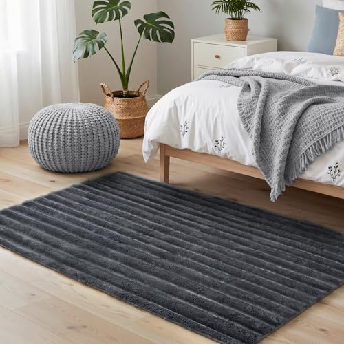 BEIMO Small Fluffy Rugs 50x80cm, Grey Striped Washable Door Rugs for Bedroom Non Sheeding, Non Slip, Medium Pile Bath Carpet Modern Shaggy Rug for Kicthen, Bathroom