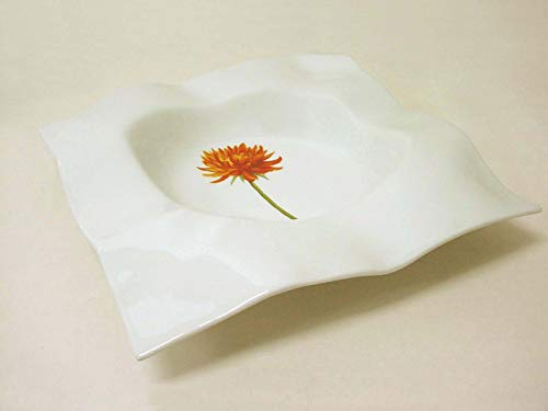 Plato Hondo Air Porcelana Dalia ROJA