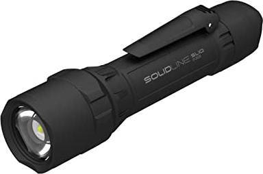 Solidline SL10, super helle LED Taschenlampe, fokussierbar, 750 Lumen, 250 Meter Leuchtweite, 35 Stunden Leuchtdauer, inkl. Batterien