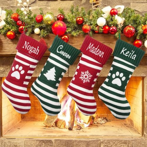 XFZDKJSD Weihnachtsstrumpf mit besticktem Namen, bestickte Strümpfe für Weihnachten, Feiertage, Weihnachtsdekoration (rote Schneeflocken)