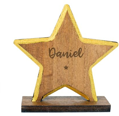 Herz & Heim® Personalisierte Weihnachtsfigur aus Holz mit Gravur – Tannenbaum, Engel oder Stern in 3 Größen – Dekoration zu Weihnachten mit Goldrand – Individuelle Weihnachtsdeko (Stern, Klein)