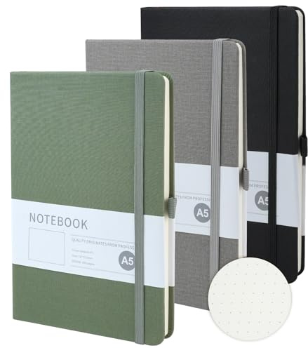 MAIJIAJU 3Stück A5 Notizbuch, Leder Hardcover Bullet Journal Mit Gummiband | 200 Seiten Hochwertiges 80 GSM Punktpapier, Stiftschlaufe Und Gummiband, Robustes Cover Für Büro, Schule Und Tägliche Planung