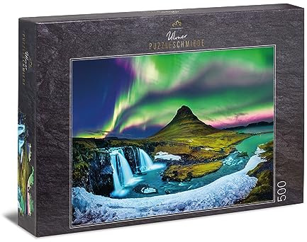 Ulmer Puzzleschmiede - Island-Puzzle „Berg & Licht“ – Klassisches 500 Teile Puzzle – Puzzlemotiv der Polarlichter über dem berühmten Kirkjufell-Berg - Landschaft unter Nordlichtern in Island