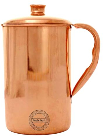 Kupferkrug mit ayurvedischen Vorteilen für die Gesundheit. Handgefertigter 1,5-Liter-Kupfer-Wasserkrug mit passendem Deckel. Zum Servieren von mehr Wasser in der Familie.