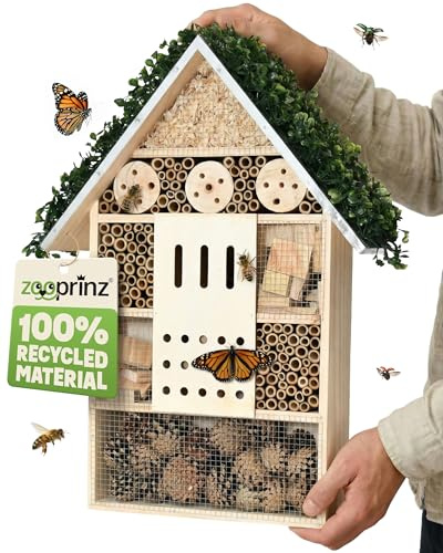 zooprinz Insektenhotel XXL aus Holz 55 cm mit Efeu-Dach | Wetterfestes Bienenhotel mit Bambus-Röhrchen, Zapfen und Holzspänen als Nisthilfe für Wildbienen, Garten und Balkon