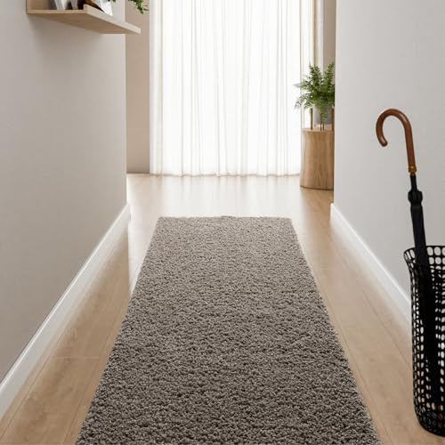 Interiyou Hochflor Teppich Sofia - 70x200 cm Hellgrau - flauschig und einfarbig - waschbar und rutschfest - weicher Langflor