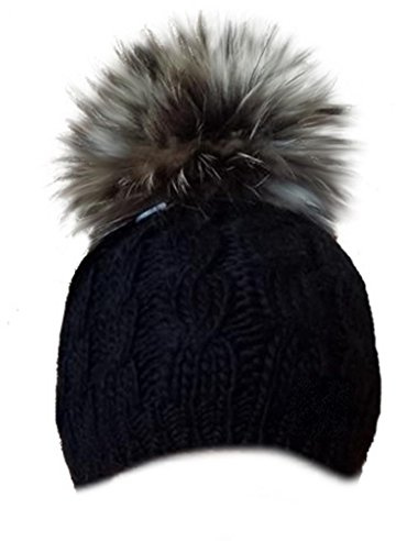 MERRYLAND Mütze XXL Echtfellbommel Pudelmütze Bommelmütze ECHTFELL Hat Real Fur Handmade Fellbommel Echt Fell Bommel Strickmütze Pelzbommel Waschbär Raccoon Pelz