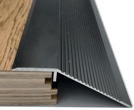 SKINCATE Barre De Seuil pour Sol Irrégulier Hauteur 1-5cm, Profilés De Transition De De Sol en Vinyle, Rampe De Seuil en Aluminium, pour Bois Au Carrelage, 10cm Largeur(Black)
