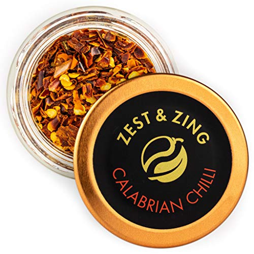 Calabria Chili BIO (Flocken), 18g - ZEST & ZING Premium Chili Gewürz. Frische, praktische, stapelbare Gewürzdosen.
