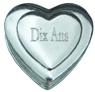Les Étains de Jumilhac Boîte à bagues Dix Ans, cadeau pour les noces d'étain. Faite main chez