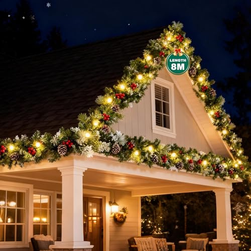 Soontrans Tannengirlande 8m mit 150 Warmweiße LED, Weihnachtsgirlande Strombetrieb aus PVC mit Speicherfunktion 8 Leuchtmodi Kiefernnadeln Tannenzapfen Beeren, LED Girlande für Ihnen Außen