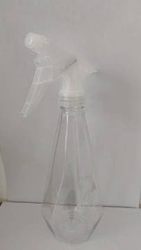 BRONZLO® Spray Bottles Pack of 2 500ml Water Spray Bottles Clear Empty Plastic Sprayers for Gardening,Cleaning, Plant Mist, Air Freshener