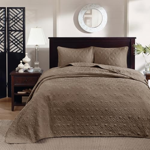 Madison Park Quebec Reversible Damask Design, Double Sided Quilting All Season, Lightweight Coverlet Bedspread Bedding Set, Matching-Shams, King(120x118), Mocha