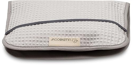 ULLENBOOM Windeltasche für unterwegs - Mit Reißverschluss & Gummiband | Wickeltasche für bis zu 3 Windeln, Feuchttücher & weiteres Zubehör, Extra schmal für Unterwegs, Made in EU